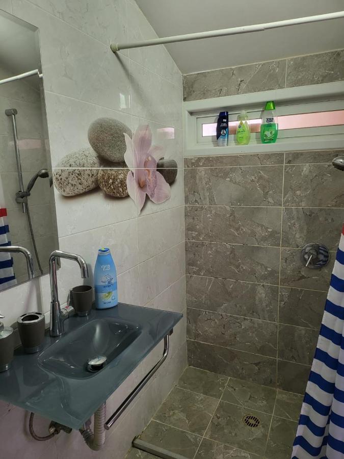 Guest House Ashdod-Beach Ngoại thất bức ảnh
